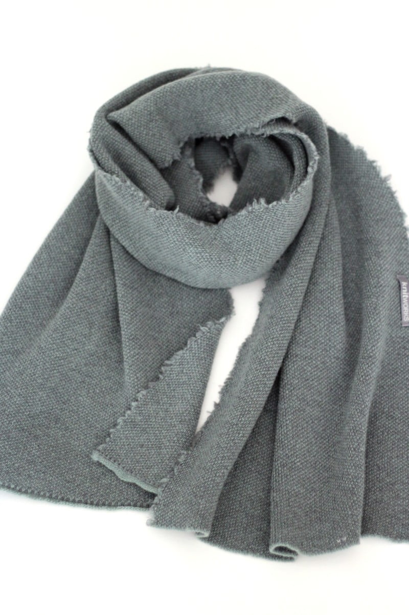 Knitted scarf, grey-teal